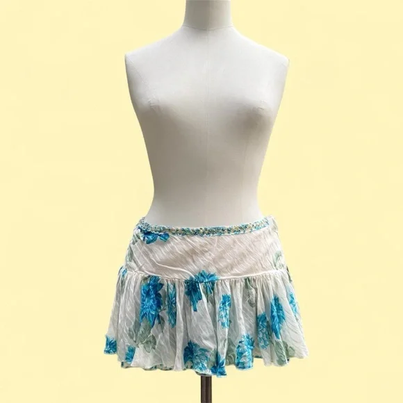Vintage Y2K Abercrombie & Fitch silk micro skirt floral light blue and white - Picture 6 of 7